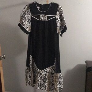 Vintage Karyl Kaye Hawaiian Mumu